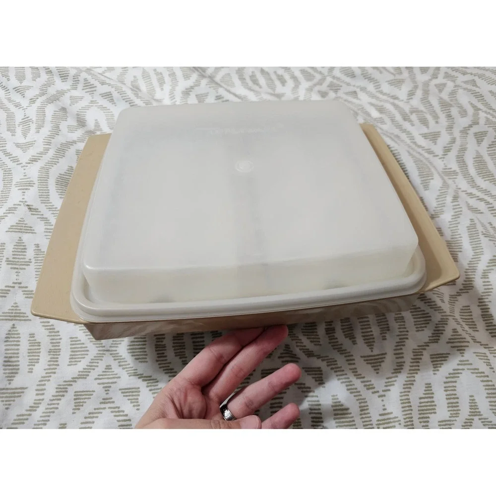 Vintage Tupperware Deviled Egg Carrier 723-3 Almond Beige with Lid and Inserts